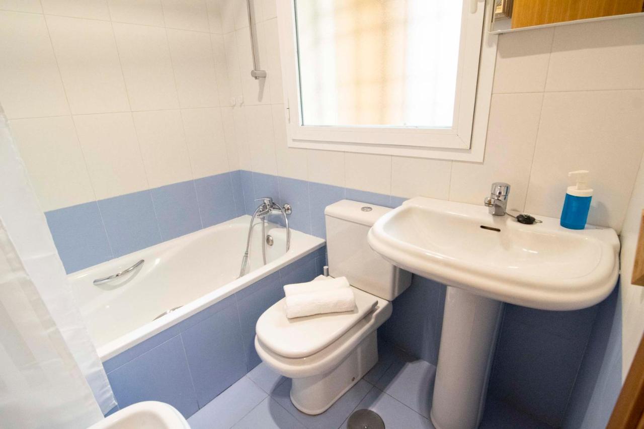 P&P Apartaments Pena Малага Екстериор снимка