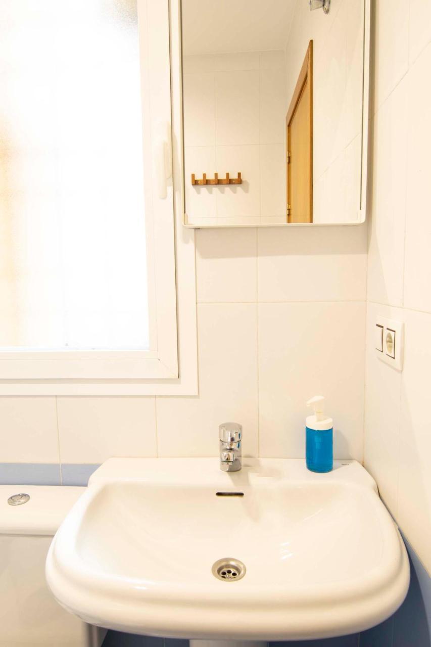 P&P Apartaments Pena Малага Екстериор снимка